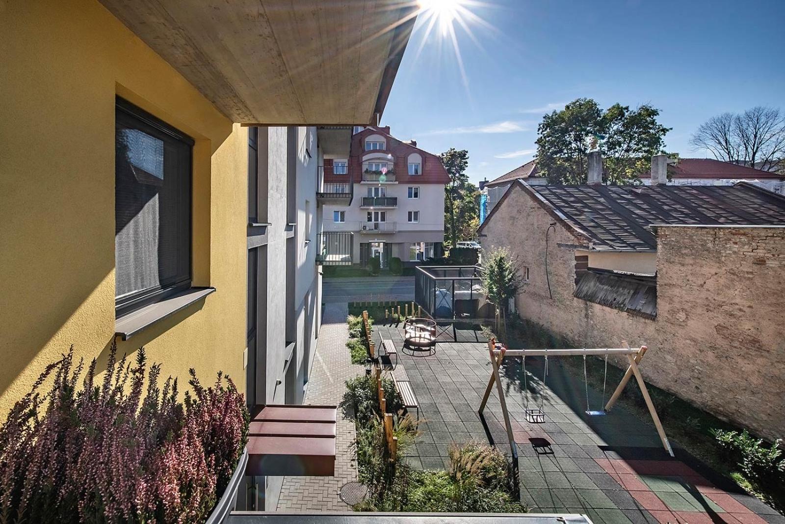 Apartments Centrum Hviezdoslav Πόπραντ Εξωτερικό φωτογραφία